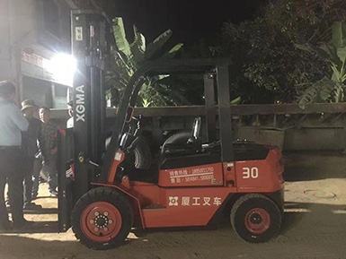 急客戶之所急，永新昌叉車服務(wù)暖人心